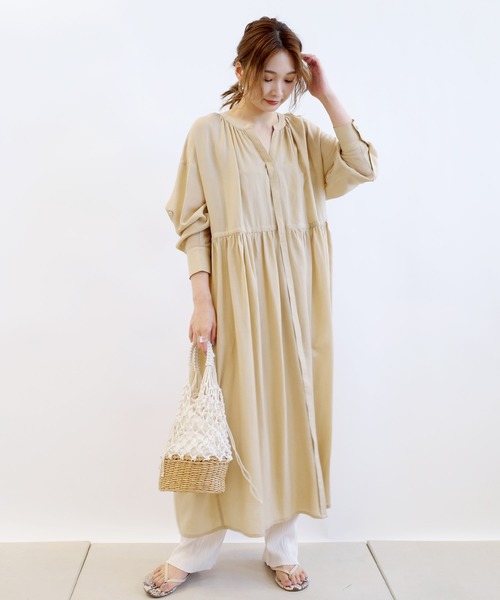 DouDou(ドゥドゥ)の「ギャザーワンピコート(その他アウター・レディース・カーキ/サックスブルー/ピンク・FREE)」の11枚目の写真