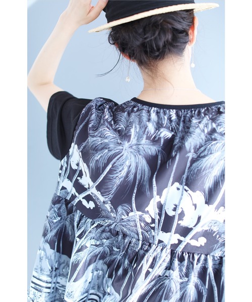 黒 夜の海辺の風景 後ろスカーフのtシャツトップス Tシャツ カットソー トップス Cawaii カワイイ のファッション