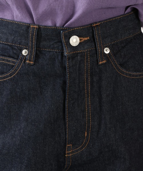 LOWRYS FARM(ローリーズファーム)の「CONEフレアパンツ 889419(デニムパンツ・レディース・ネイビー/ブルー/チャコールグレー・LARGE/MEDIUM)」の15枚目の写真