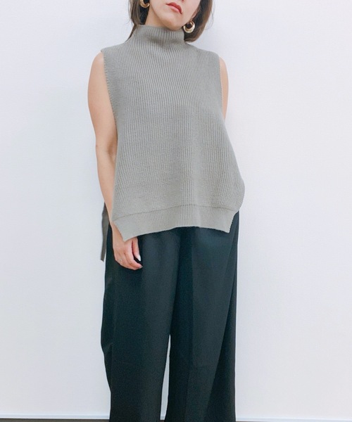 ap retro(アプレトロ)の「ハイネックサイドベルトニットベスト【ZOZO限定アイテム】(ベスト・レディース・ブラック/ベージュ/ブラウン/グレー・FREE)」の19枚目の写真