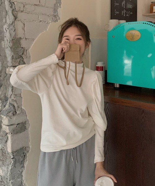 Jewelobe(ジュエローブ)の「パフスリーブボトルネック起毛カットトップス(Tシャツ/カットソー・レディース・オフホワイト/ベージュ/スモークピンク/ブラック・FREE)」の8枚目の写真