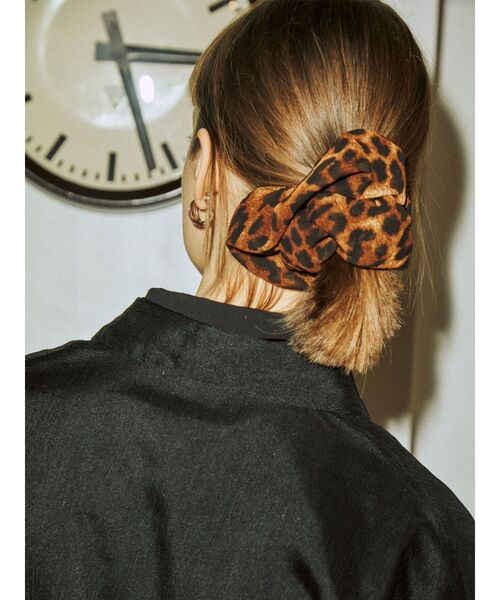 jouetie（ジュエティ）の「BIGシュシュ（シュシュ・レディース・ライトブルー/その他1/その他2/パープル・FREE）」の4枚目の写真