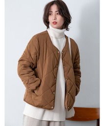 キルティング中綿ノーカラーコート