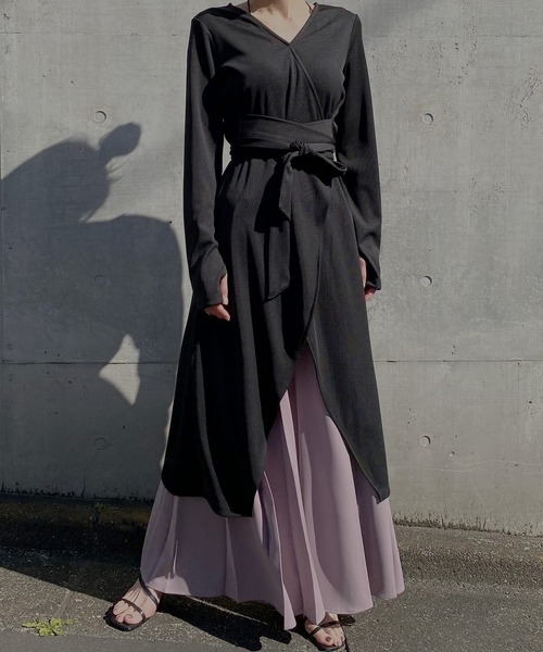 MIELI INVARIANT（ミエリインヴァリアント）の「Robe Nuance Long Tops