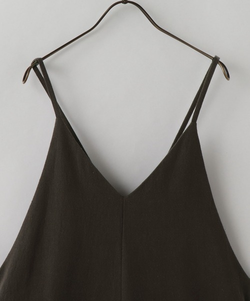 frames RAY CASSIN（フレームスレイカズン）の「【ZOZO限定】コットンリネンオールインワン（つなぎ/オールインワン・レディース・ブルー/オフホワイト/スミクロ・FREE）」の19枚目の写真