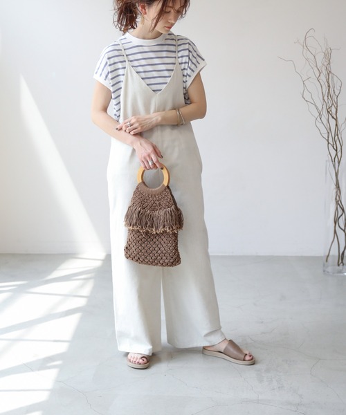 frames RAY CASSIN（フレームスレイカズン）の「【ZOZO限定】コットンリネンオールインワン（つなぎ/オールインワン・レディース・ブルー/オフホワイト/スミクロ・FREE）」の7枚目の写真