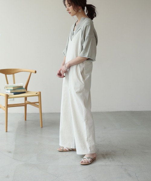 frames RAY CASSIN（フレームスレイカズン）の「【ZOZO限定】コットンリネンオールインワン（つなぎ/オールインワン・レディース・ブルー/オフホワイト/スミクロ・FREE）」の11枚目の写真