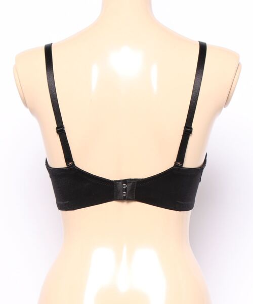 TRIUMPH（トリンプ）の「天使のブラ スリムライン502 ブラジャー (スムースタイプ)【A,B,C,D,E,Fカップ】（ブラジャー・レディース・ブラック/ベージュ・C65/D70/E80/B65/D80/D75/C70/B80/D65/E70/E75/B75/F75/B70/A70/C75/E65/F65/A75/F70/C80/F80）」の8枚目の写真