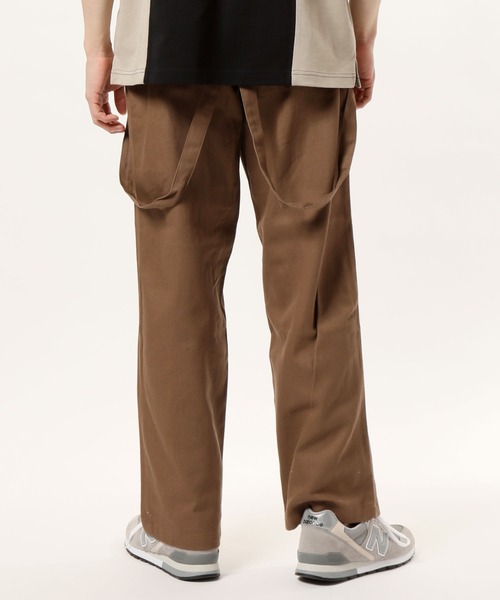 TopIsm（トップイズム）の「【2021】 サスペンダー付コットンワイドパンツ（チノパンツ・メンズ・ブラック/ライトグレー/ベージュ/モカ・M/L）」の9枚目の写真