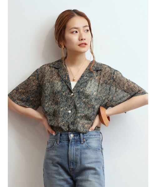 Ungrid - 新品Ungridフラワーハーフスリーブシャツ♡ Ungrid（アングリッド）の「シアーフラワーハーフスリーブシャツ