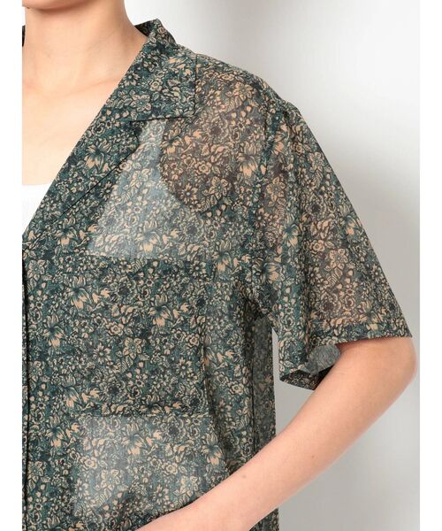 Ungrid - 新品Ungridフラワーハーフスリーブシャツ♡ Ungrid（アングリッド）の「シアーフラワーハーフスリーブシャツ