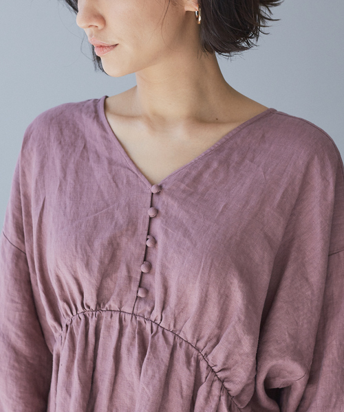 qualite(カリテ)の「【WEB・一部店舗限定】リネンボリュームブラウス(シャツ/ブラウス・レディース・ベージュ/ネイビー/イエロー/ライラック・フリー)」の8枚目の写真