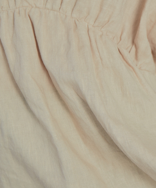 qualite(カリテ)の「【WEB・一部店舗限定】リネンボリュームブラウス(シャツ/ブラウス・レディース・ベージュ/ネイビー/イエロー/ライラック・フリー)」の14枚目の写真