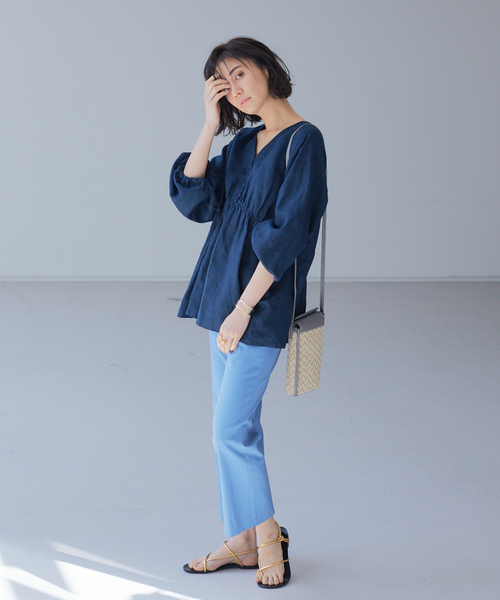 qualite(カリテ)の「【WEB・一部店舗限定】リネンボリュームブラウス(シャツ/ブラウス・レディース・ベージュ/ネイビー/イエロー/ライラック・フリー)」の19枚目の写真