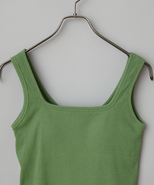 CIAOPANIC(チャオパニック)の「パット付きスクエアタンクトップ(タンクトップ・レディース・チャコールグレー/ラベンダー/グリーン/オフホワイト・FREE)」の7枚目の写真