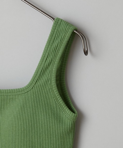 CIAOPANIC(チャオパニック)の「パット付きスクエアタンクトップ(タンクトップ・レディース・チャコールグレー/ラベンダー/グリーン/オフホワイト・FREE)」の8枚目の写真