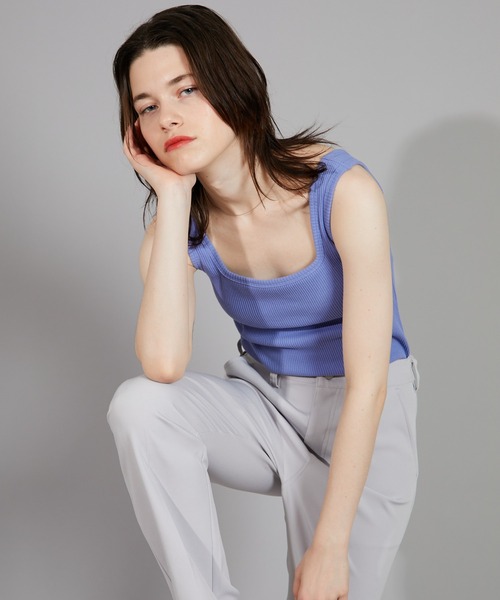 CIAOPANIC(チャオパニック)の「パット付きスクエアタンクトップ(タンクトップ・レディース・チャコールグレー/ラベンダー/グリーン/オフホワイト・FREE)」の16枚目の写真