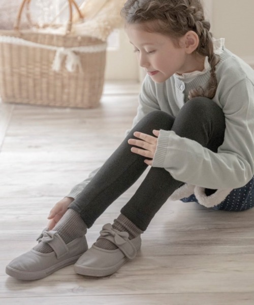 Catherine Cottage（キャサリンコテージ）の「販売しない　コットンリボンシューズ（スリッポン・キッズ・ブラック/ネイビー/ベビーピンク/ライラック/スモークピンク/グレー/ベージュ/ベージュ系1/ブルー系1・22/20/18/17/19/21）」の21枚目の写真