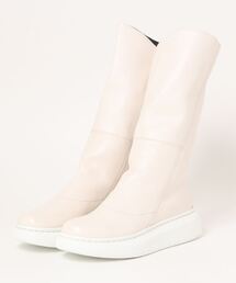 yuko imanishi+ ユウコ イマニシ バックファスナーミドル丈スニーカーブーツ