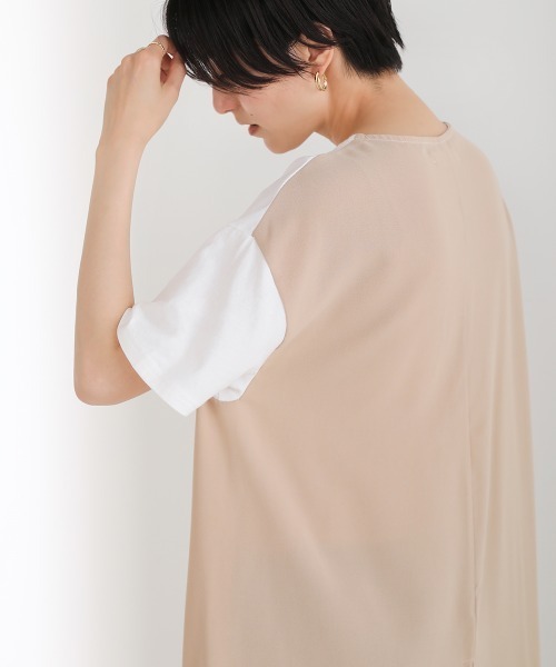 Bou Jeloud（ブージュルード）の「【コットン100】AラインバックスリットTOPS（Tシャツ/カットソー・レディース・ブラック/グレー/オフホワイト・FREE）」の5枚目の写真