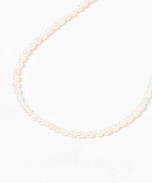 LEPSIM（レプシィム）の「淡水パールショートネックレス　954032（ネックレス・レディース・ホワイト/シルバー/ゴールド・ONE SIZE）」の8枚目の写真