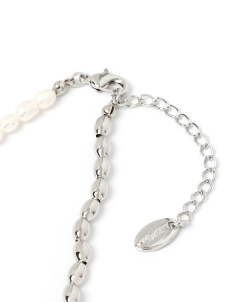 LEPSIM（レプシィム）の「淡水パールショートネックレス　954032（ネックレス・レディース・ホワイト/シルバー/ゴールド・ONE SIZE）」の10枚目の写真