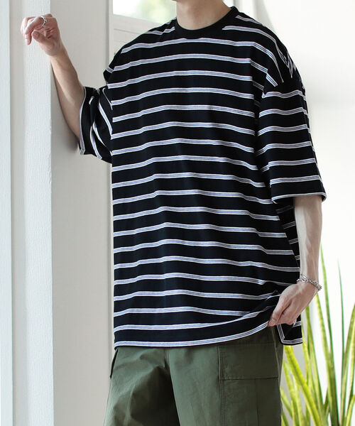 BeAMS DOT（ビームスドット）の「【WEB限定】BeAMS DOT / マルチボーダー オーバーTシャツ（Tシャツ/カットソー・メンズ・ブラック/グレー・MEDIUM/LARGE）」の6枚目の写真
