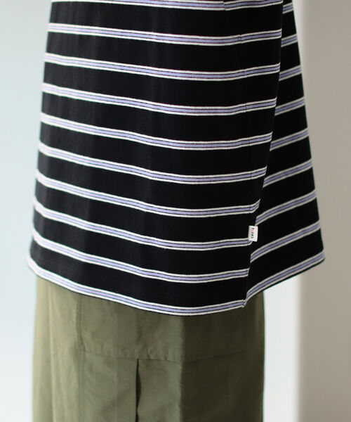 BeAMS DOT（ビームスドット）の「【WEB限定】BeAMS DOT / マルチボーダー オーバーTシャツ（Tシャツ/カットソー・メンズ・ブラック/グレー・MEDIUM/LARGE）」の11枚目の写真