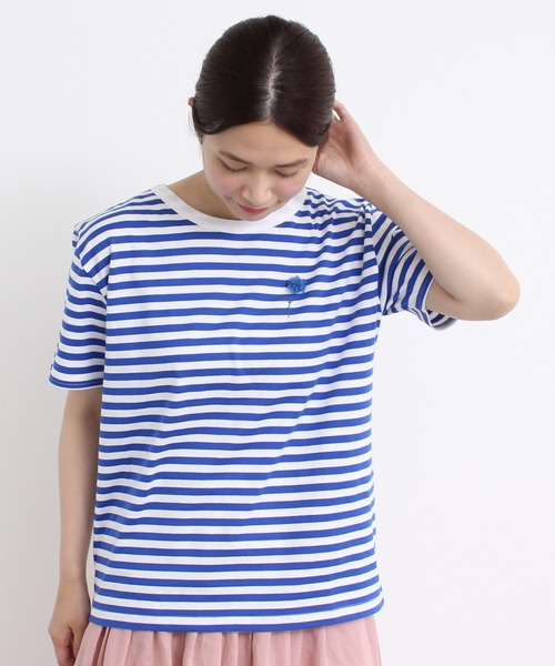 eiπe （イーペ）の「eiπe 40/2天竺ボーダー　カーネーション刺繍Tee（Tシャツ/カットソー・レディース・レッド/ブルー・FREE）」の10枚目の写真