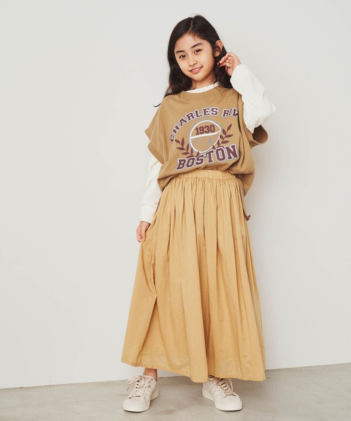 ＆yam（アンドヤム）の「USA裏毛オーバーサイズサイドスリットカレッジロングベスト（ベスト・キッズ・ホワイト/ブラック/ブルー/ベージュ・130-140cm/150-160cm/140-150cm/120-130cm/110-120cm）」の16枚目の写真