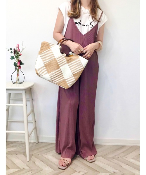 La-gemme(ラジェム)の「カットオフプリーツサロペット(サロペット/オーバーオール・レディース・ブラック/ブラウン/ピンク/ミント/グレイッシュベージュ・M/L)」の12枚目の写真