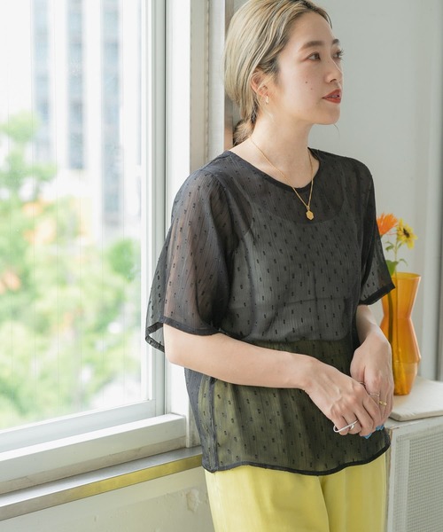 ITEMS URBANRESEARCH（アイテムズ アーバンリサーチ）の「セットシアーブラウス（シャツ/ブラウス・レディース・ブラック/グレー系その他/アイボリー・FREE）」の10枚目の写真