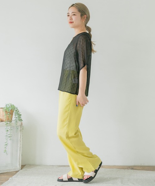 ITEMS URBANRESEARCH（アイテムズ アーバンリサーチ）の「セットシアーブラウス（シャツ/ブラウス・レディース・ブラック/グレー系その他/アイボリー・FREE）」の13枚目の写真