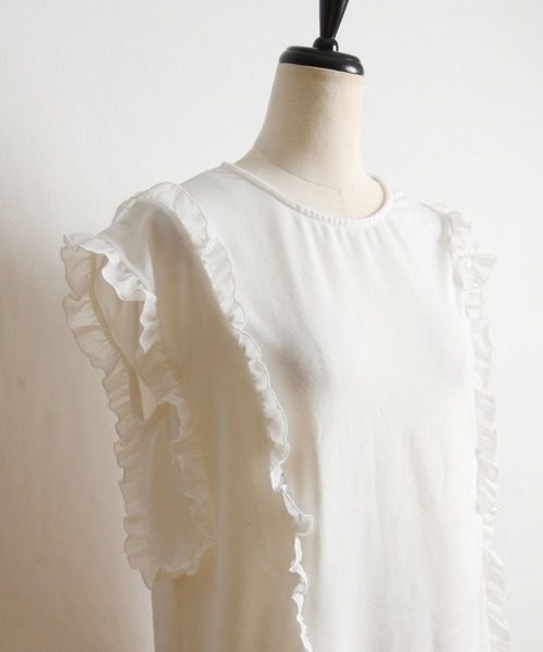 tocco closet（トッコ　クローゼット）の「吸水速乾フリル付きＴシャツ（Tシャツ/カットソー・レディース・ブラック/オフホワイト/グレイッシュベージュ・M）」の11枚目の写真