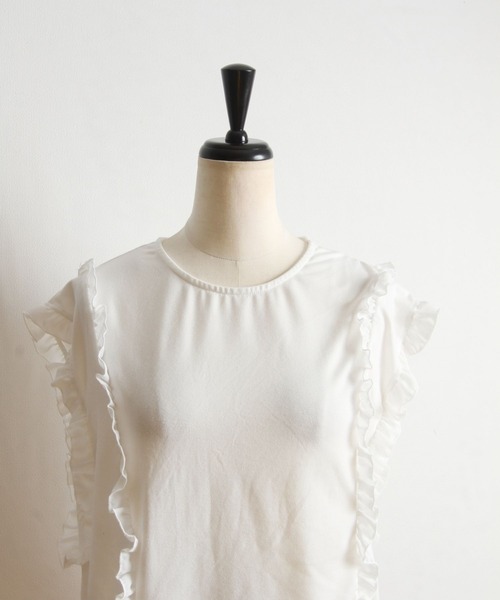 tocco closet（トッコ　クローゼット）の「吸水速乾フリル付きＴシャツ（Tシャツ/カットソー・レディース・ブラック/オフホワイト/グレイッシュベージュ・M）」の16枚目の写真