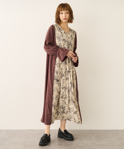 Lui's(ルイス)の「フラワープリント切替ワンピース(ワンピース・レディース・ブラウン/ネイビー・FREE)」の1枚目の写真