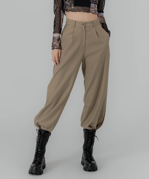 FOLLOWIN（フォロウィン）の「[FLW MADE]ハイウエストサイドラインワイドスラックス（スラックス・レディース・ブラック/ベージュ/グレー/ブルー・SMALL/MEDIUM）」の9枚目の写真