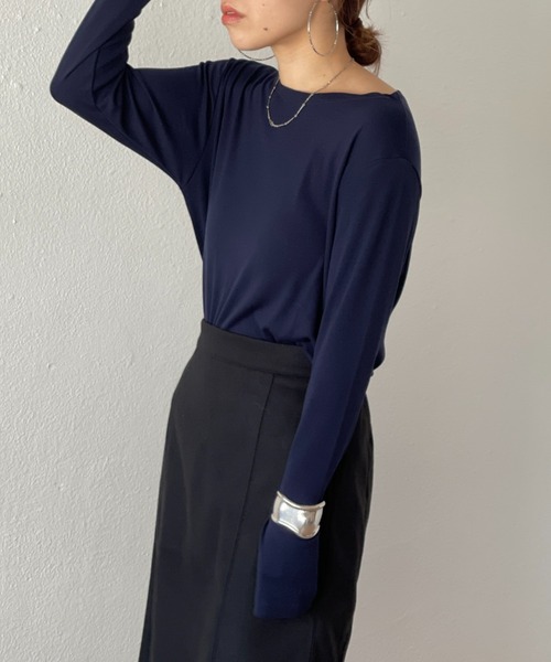 wee9s(ウィークス)の「smooth touch daily tee / ボートネックスムースタッチデイリーティーシャツ(Tシャツ/カットソー・レディース・スカイブルー/ブラック/ベージュ/ネイビー/アイボリー/ミント・FREE)」の6枚目の写真