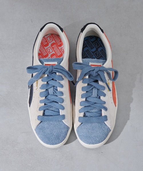 PUMA(プーマ)の「【PUMA 】スウェードVTG WTフォームストリップスニーカー(スニーカー・レディース・ホワイト・22.5/23/23.5/24/24.5/25)」の4枚目の写真