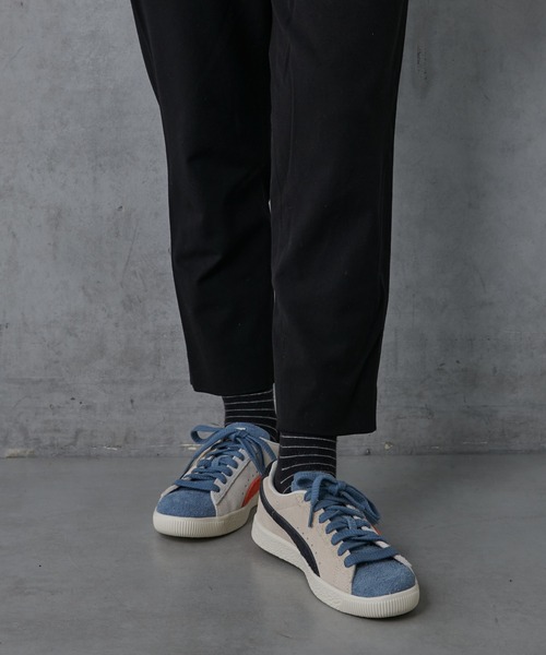 PUMA(プーマ)の「【PUMA 】スウェードVTG WTフォームストリップスニーカー(スニーカー・レディース・ホワイト・22.5/23/23.5/24/24.5/25)」の8枚目の写真
