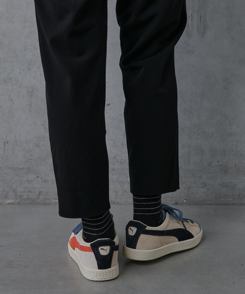 PUMA(プーマ)の「【PUMA 】スウェードVTG WTフォームストリップスニーカー(スニーカー・レディース・ホワイト・22.5/23/23.5/24/24.5/25)」の14枚目の写真