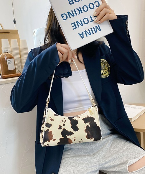 Opinion korean town（オピニオン コリアン タウン）の「Animal handbag（ハンドバッグ・レディース・ゼブラ/ブラウン/レオパード/ブラック・FREE）」の9枚目の写真