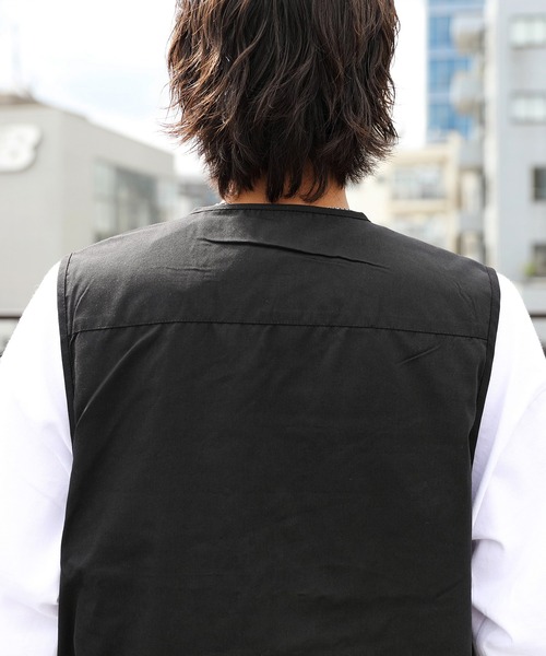 ８(eight)（エイト）の「WORLDLIVLET マルチポケットベスト（ベスト・メンズ・カーキ/ブラック・MEDIUM/X-LARGE/LARGE）」の20枚目の写真