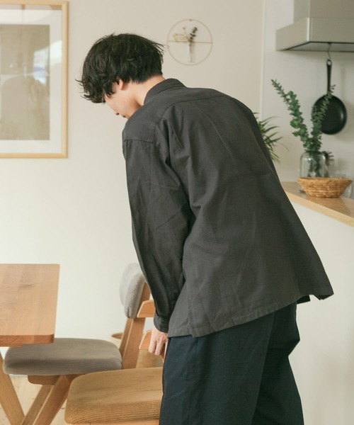 FORK&SPOON(フォークアンドスプーン)の「FORK&SPOON フライフロントネルシャツ(シャツ/ブラウス・メンズ・チャコールグレー/ホワイト系その他/グレー系その他・4/5)」の5枚目の写真