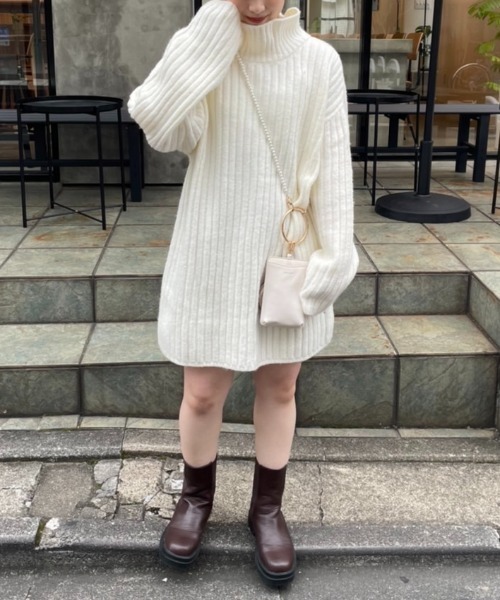 one after another NICE CLAUP（ワンアフターアナザーナイスクラップ）の「リブニットミニワンピース（ワンピース・レディース・ブラック/ブラウン/グリーン/ベビーピンク/オフホワイト・FREE）」の6枚目の写真