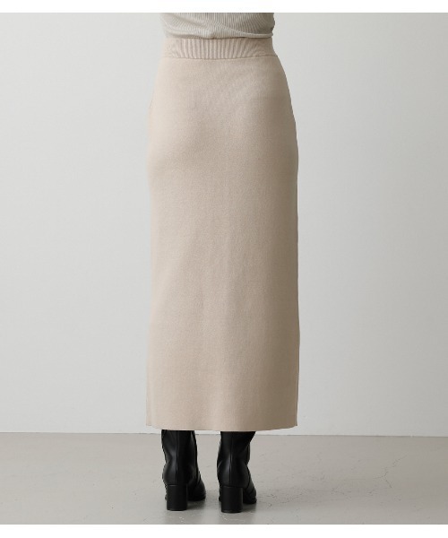 AZUL by moussy（アズールバイマウジー）の「SWEATTER BUTTON TIGHT SKIRT/セーターボタンタイトスカート（スカート・レディース・ライトグリーン/ライトベージュ/ブラック・MEDIUM/SMALL）」の18枚目の写真