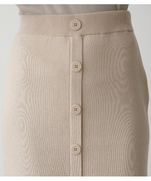 AZUL by moussy（アズールバイマウジー）の「SWEATTER BUTTON TIGHT SKIRT/セーターボタンタイトスカート（スカート・レディース・ライトグリーン/ライトベージュ/ブラック・MEDIUM/SMALL）」の17枚目の写真