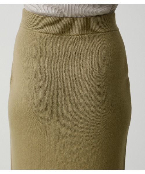 AZUL by moussy（アズールバイマウジー）の「SWEATTER BUTTON TIGHT SKIRT/セーターボタンタイトスカート（スカート・レディース・ライトグリーン/ライトベージュ/ブラック・MEDIUM/SMALL）」の14枚目の写真