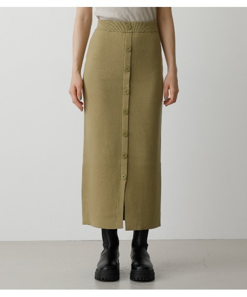 AZUL by moussy（アズールバイマウジー）の「SWEATTER BUTTON TIGHT SKIRT/セーターボタンタイトスカート（スカート・レディース・ライトグリーン/ライトベージュ/ブラック・MEDIUM/SMALL）」の9枚目の写真