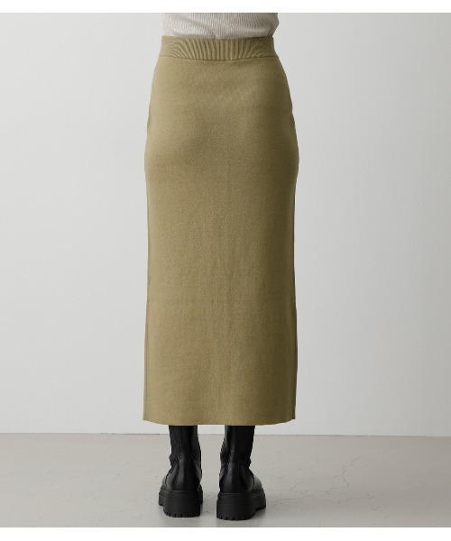 AZUL by moussy（アズールバイマウジー）の「SWEATTER BUTTON TIGHT SKIRT/セーターボタンタイトスカート（スカート・レディース・ライトグリーン/ライトベージュ/ブラック・MEDIUM/SMALL）」の7枚目の写真